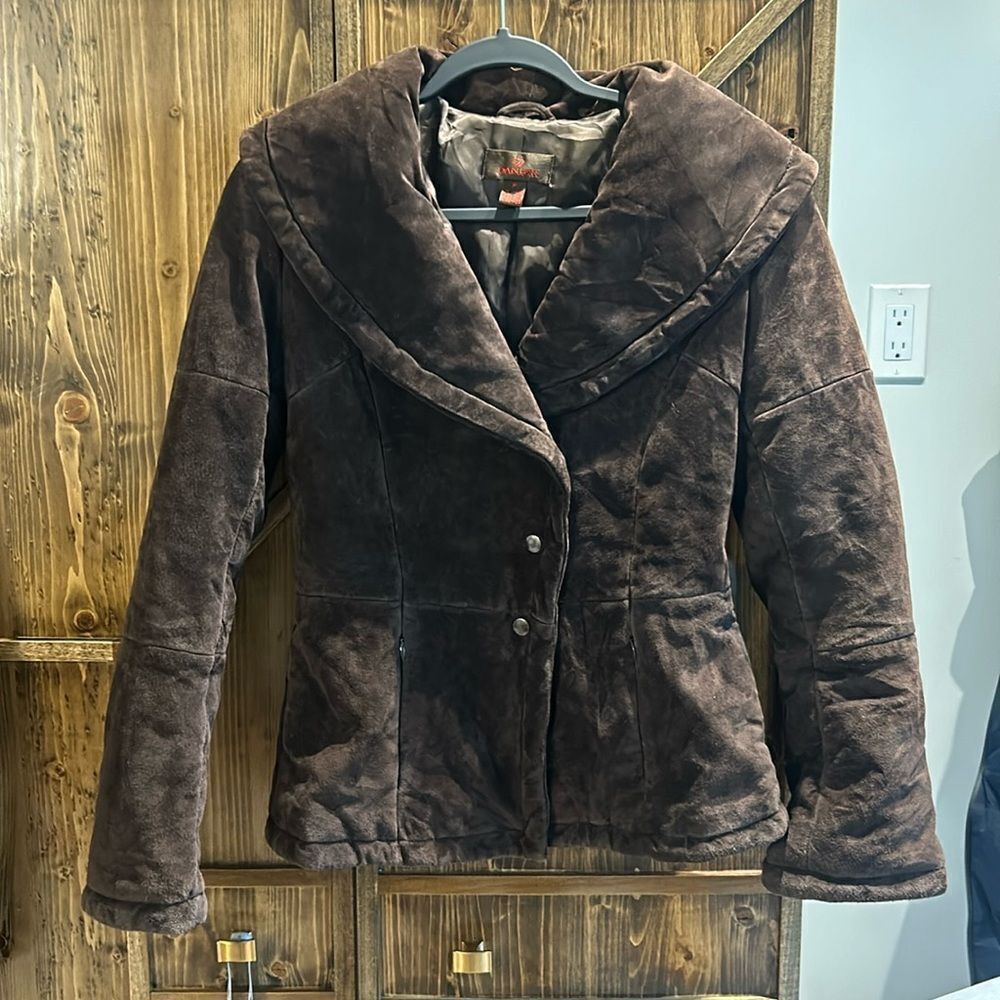 Danier brown cropped suede jacket